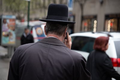 היזהרו: הטלפון הנייד עשוי לגרום לכם לפצעים - וזו הסיבה