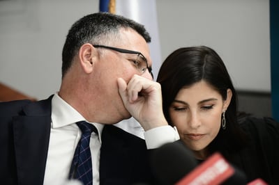 בני הזוג סער