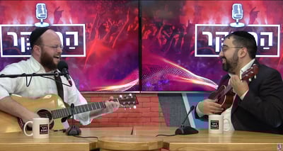 איתן כ"ץ מקפיץ את האולפן עם גיטרה • צפו