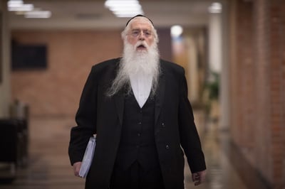 סגן השר מאיר פרוש