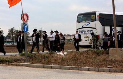 חרדים באחיסמך. אילוסטרציה