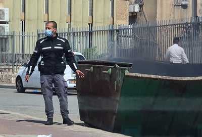 הפקח, ליד השריפה שכובתה