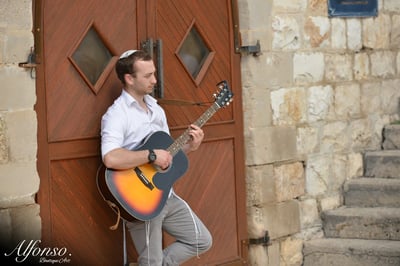 אליסף פיניש בסינגל חג חדש: "קרב יום"