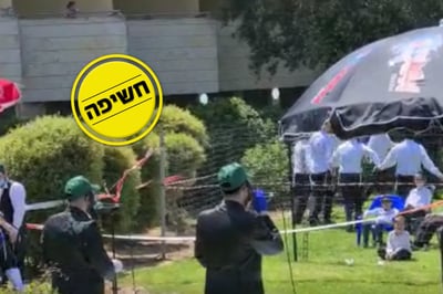 חולים מבלים בחצר 'מלונית'