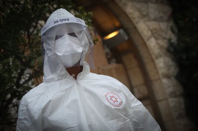 המגיפה בישראל: 189 נפטרו; 106 מונשמים