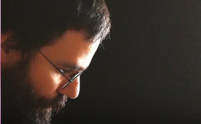 דניאל אדמון בסינגל קליפ חדש: "בשמחה"