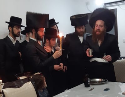 הרבי ממיאלען לצד המשב"ק