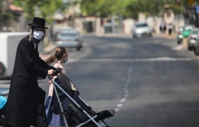 מבודד ללא בחירה // דפנה קורץ