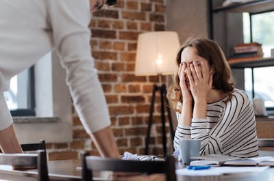הולכים לחדר באמצע ויכוח עם האישה? הפסיקו את זה