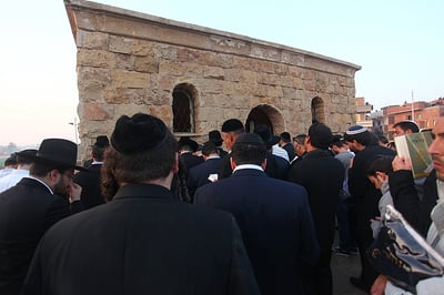 תפילה בציון ה'אביר יעקב'