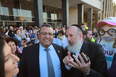 ליאון ודייטש באירוע בשנה שעברה