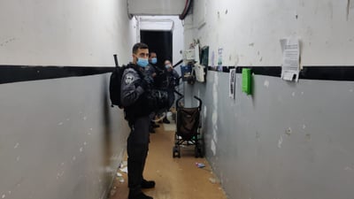 כוחות המשטרה במאה שערים בליל שישי