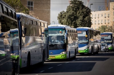 אוטובוסים של חברת קווים