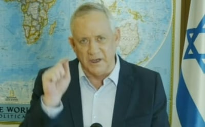 שידור חוזר: גנץ מדבר לראשונה אחרי הניתוח