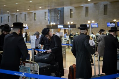 השרה מירי רגב התנגדה לדרישה לביטול הטיסות לאומן