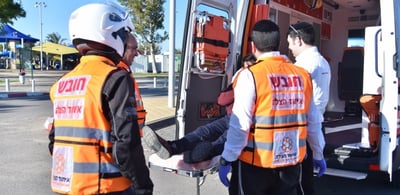 פיצוץ בבית כנסת בירושלים: פועל נפצע בינוני