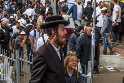 נשיא אוקראינה: לבקשת נתניהו, נגביל כניסת חסידי ברסלב