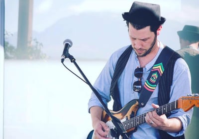 ג'וני סקלר בסינגל חדש: "אור חדש"