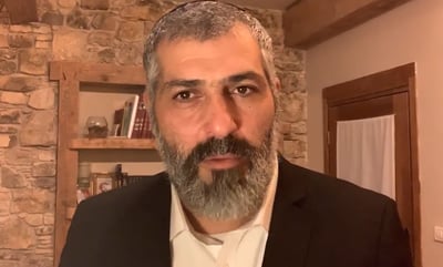 ממזרח וממערב: צבי יחזקאלי על הפרשה
