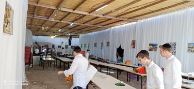 צפו בתיעוד: ישיבת 'היכל יצחק לנדא' הפכה למלונית קורונה