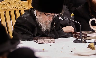 הרבי מבעלזא. ארכיון