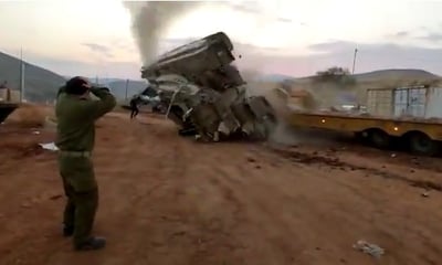 הטנק מתהפך