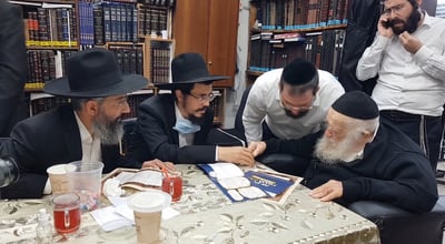 ראשי גמח אושר בכבוד אצל מרן שר התורה