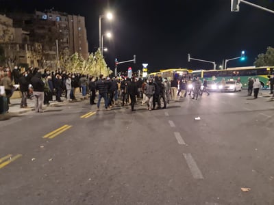 שבוע של הפגנות: שוב עשרות עצורים בהפגנה סוערת בי-ם