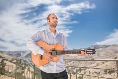 נפתלי כלפה מארח את יהודה סלומון: Serenity