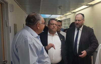 ראש העיר וממלא מקומו בסיור בהדסה עם פרופ' רוטשטיין