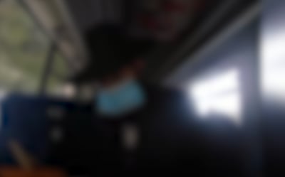 השוטרים עצרו אוטובוס מלא תלמידים וקנסו