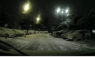 נסיעה בחצות לילה בירושלים המושלגת