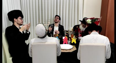 לייזר ברוק בקטע חזנות לפורים: "אוי ויי"