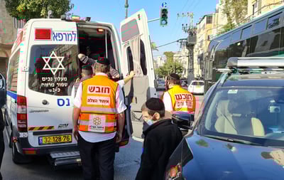 בני ברק: התמוטט ופונה במצב קשה