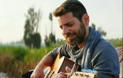 האמן "אתוון דאורייתא" בסינגל חדש: "הבדידות שלך"