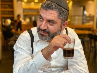 כותב השורות