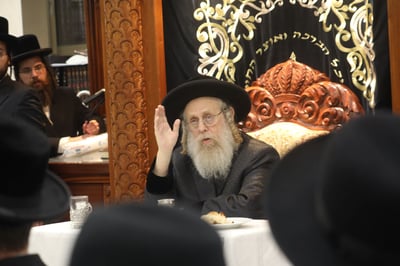 הרבי מקאמרנא ב'לחיים'