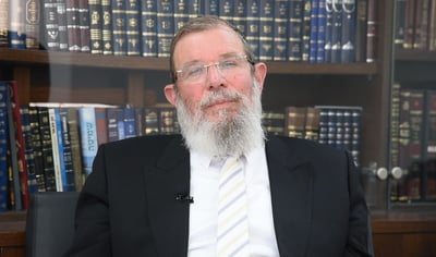 פרשת אחרי מות - קדושים: הוורט של הגאון רבי קלמן בר