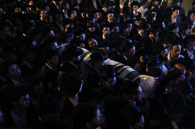 הלווית אחד הקרובנות