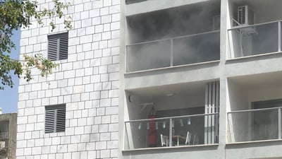 אסון: קשישה בת 80 נספתה בשריפה בחולון