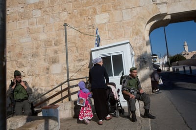 שער האשפות, זירת האירוע