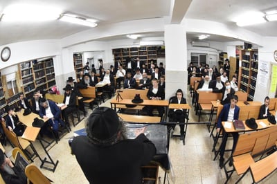 הקהל בעצרת