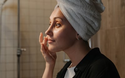 להתאפר לפני אימון זו טעות חמורה - וזאת הסיבה