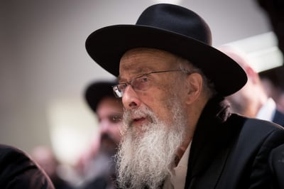 הרב צבי טאו