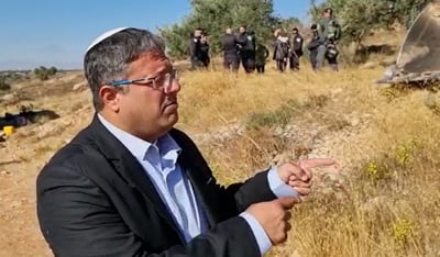לראשונה בעידן בנט: מאחז יהודי פונה ונהרס