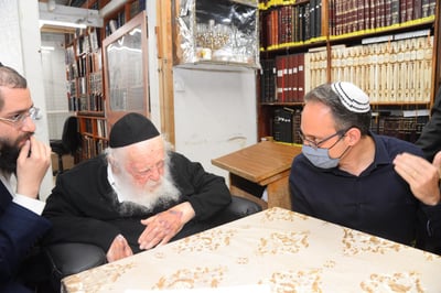 מרן שר התורה: על כל אחד מגיל 12 להתחסן