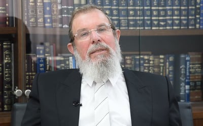 פרשת דברים: הוורט של הגאון רבי קלמן בר