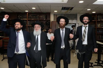 בהכנסת ספר תורה