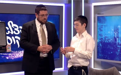 קלפים וירטואליים הופכים לאמתיים • קסמים