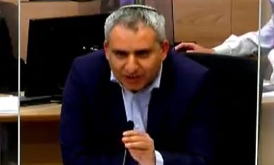 אלקין נוקם בחרדים בגלל ליצמן? • צפו בדבריו